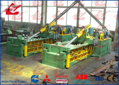 acheter L'avant dactylographient la presse hydraulique en métal, les machines en acier courantes stables Y83Q-135B de presse online manufacture