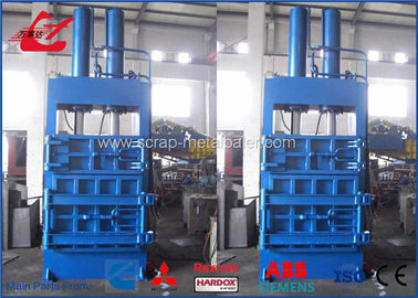 acheter Machine en plastique automatique de compacteur de bouteille, presse à mouler de bouteille d'animal familier du moteur 15kW Y82-35 online manufacture