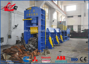 qualité  Customized Waste Car Metal Shear Baler For Waste Car Recycling Yards 5000mm Length Press Chamber usine